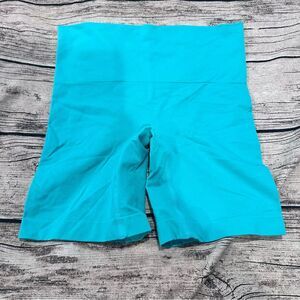 NWOT Underoutfit Green/Blue High-Waisted Thigh Protector Under Shorts MED